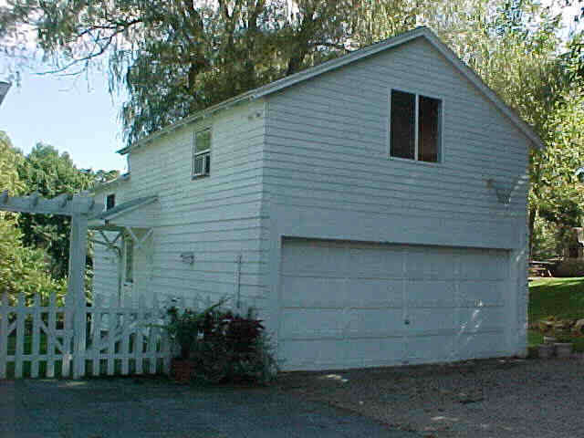 Building photograph for 67 DUGWAY ROAD